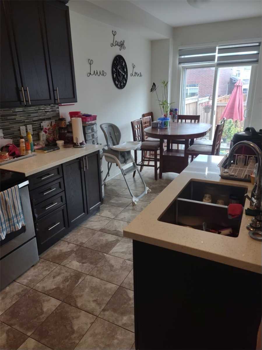75 Algeo Way