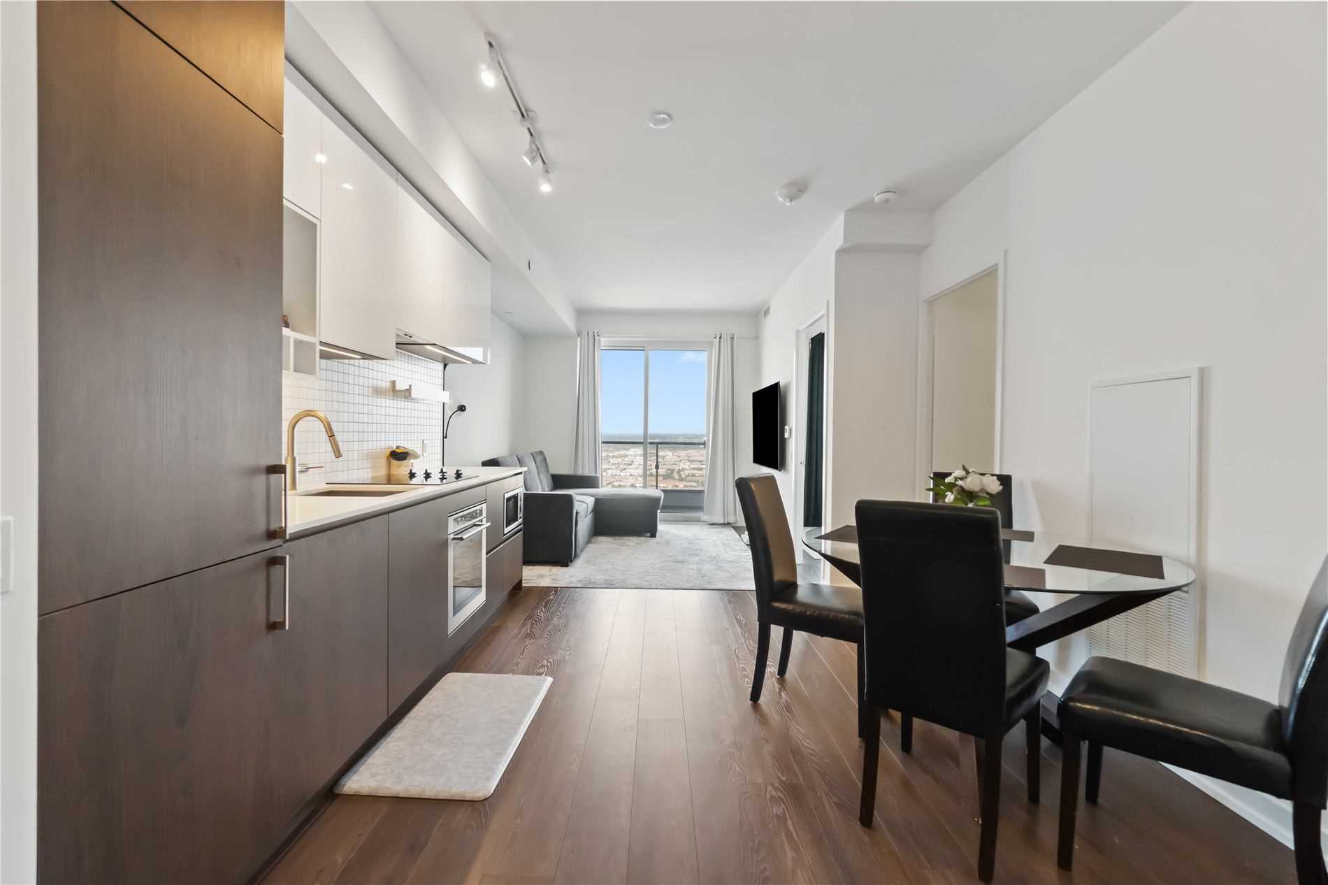 950 Portage Parkway, #4701