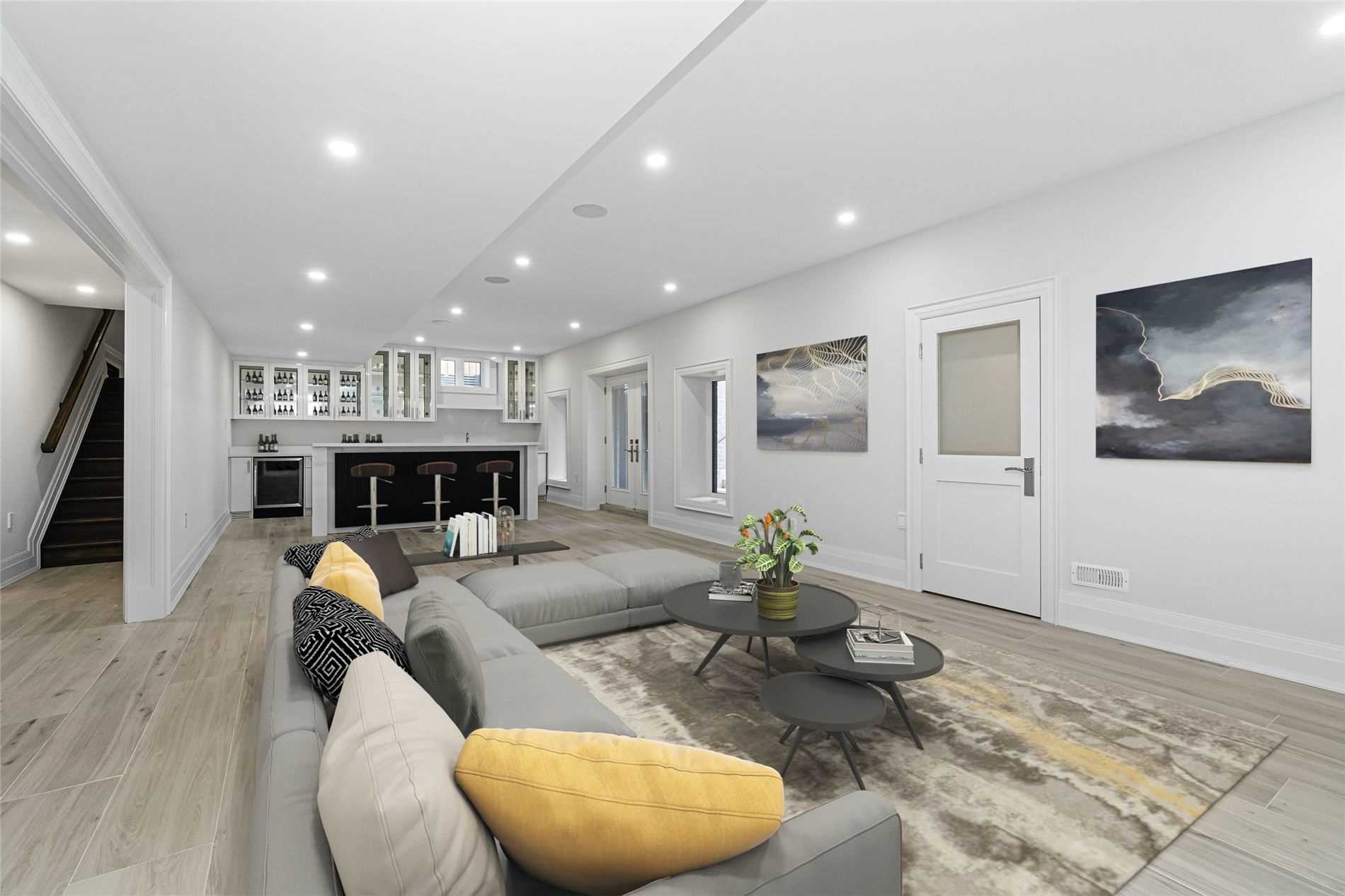 70 Langstaff Rd W