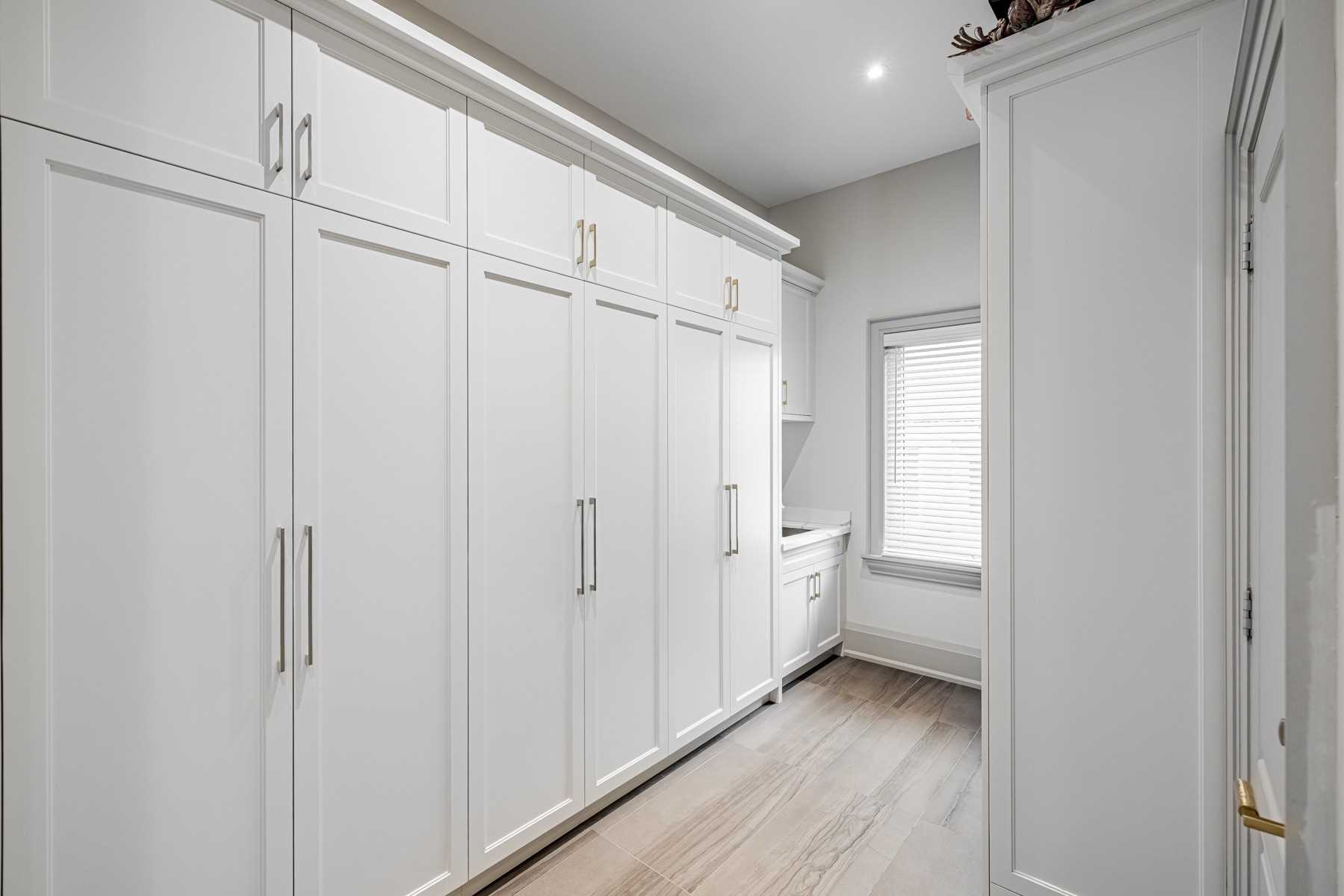38 Dunn Dr