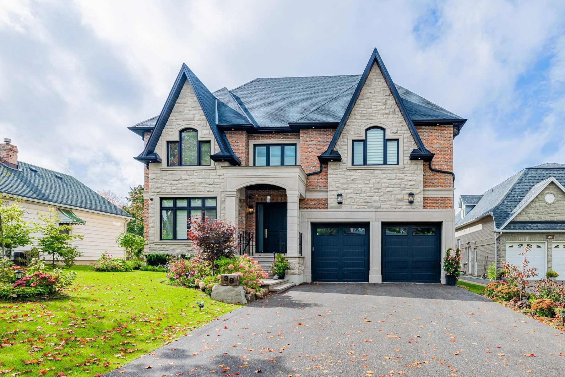 38 Dunn Dr