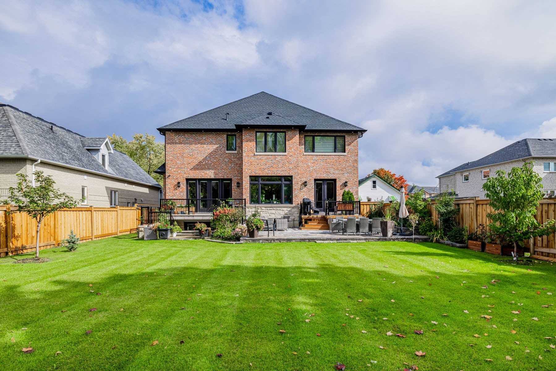38 Dunn Dr