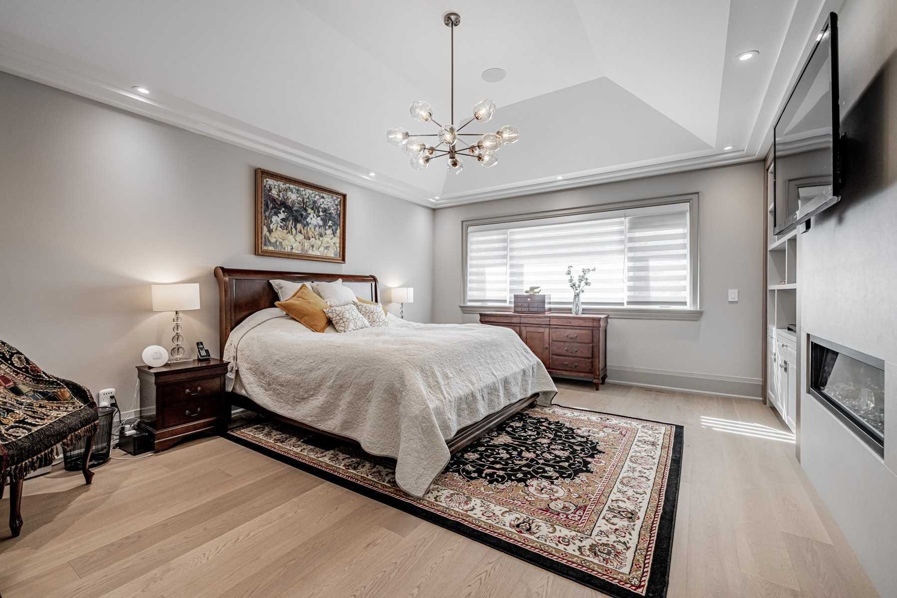 38 Dunn Dr