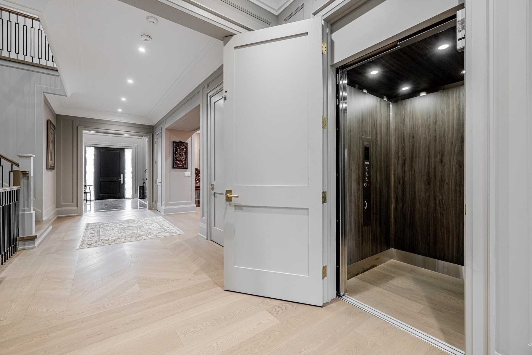 38 Dunn Dr
