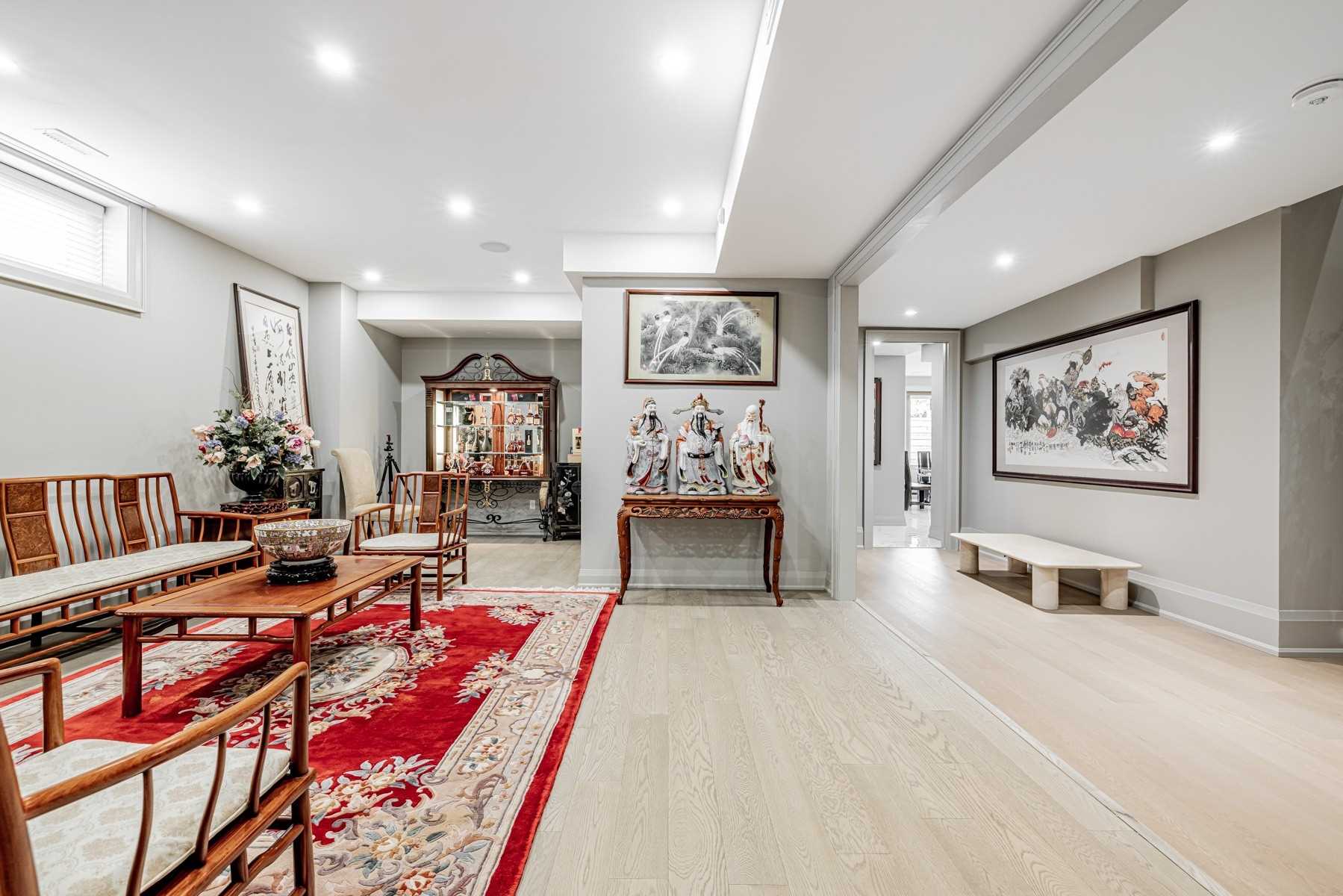 38 Dunn Dr