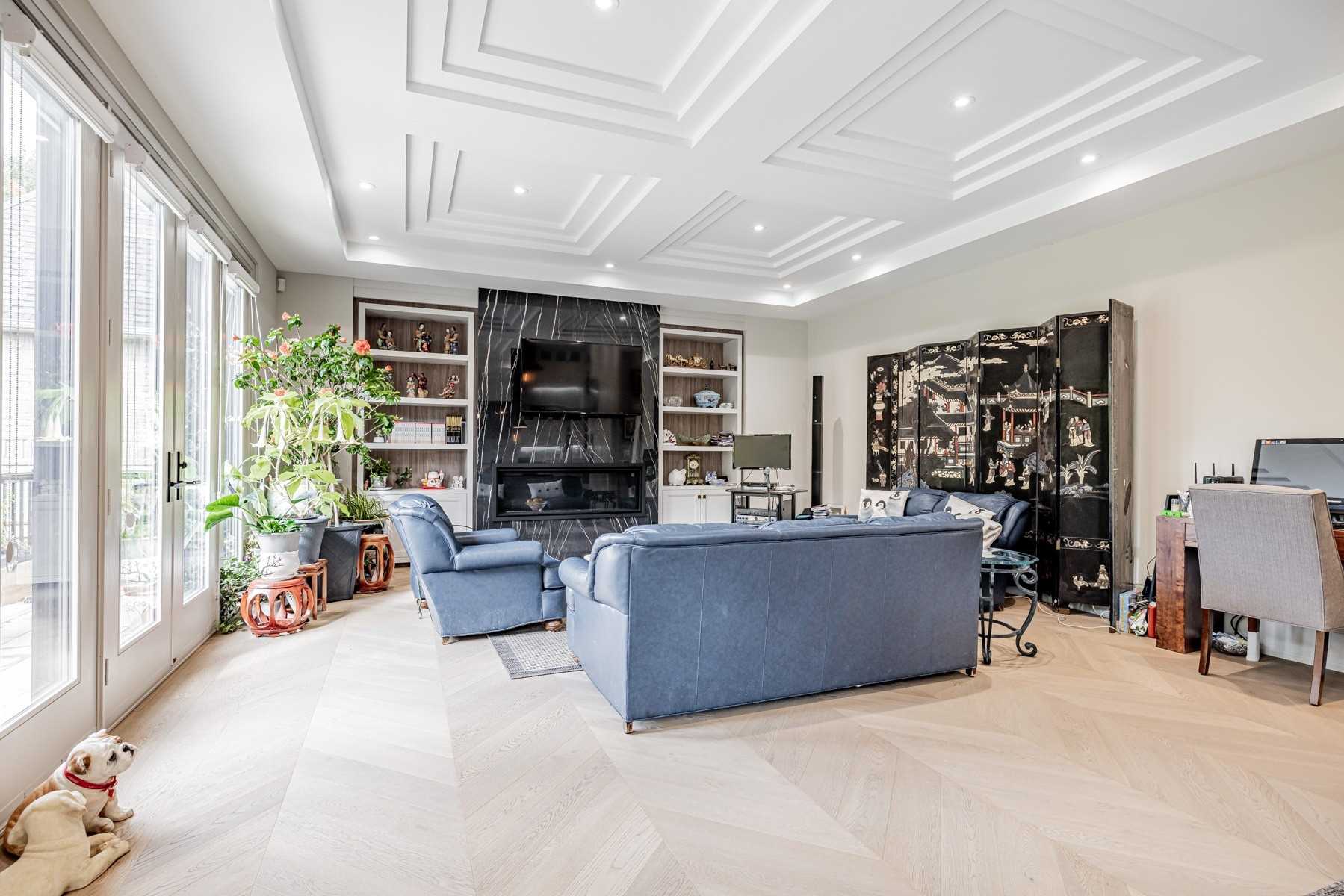 38 Dunn Dr
