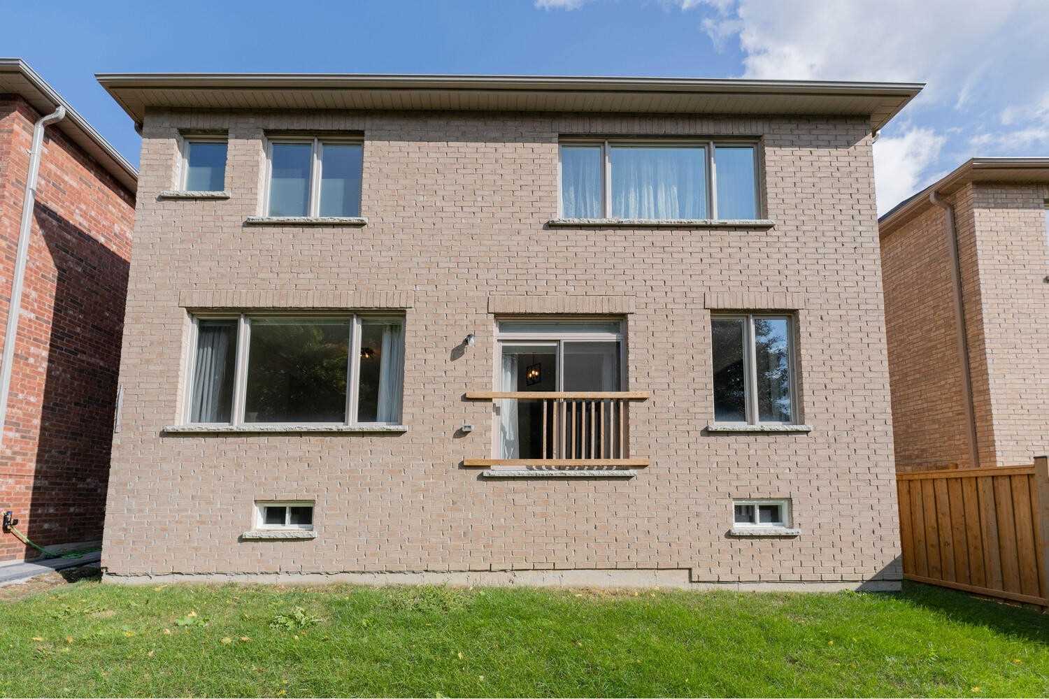 48 Robb Thompson Rd
