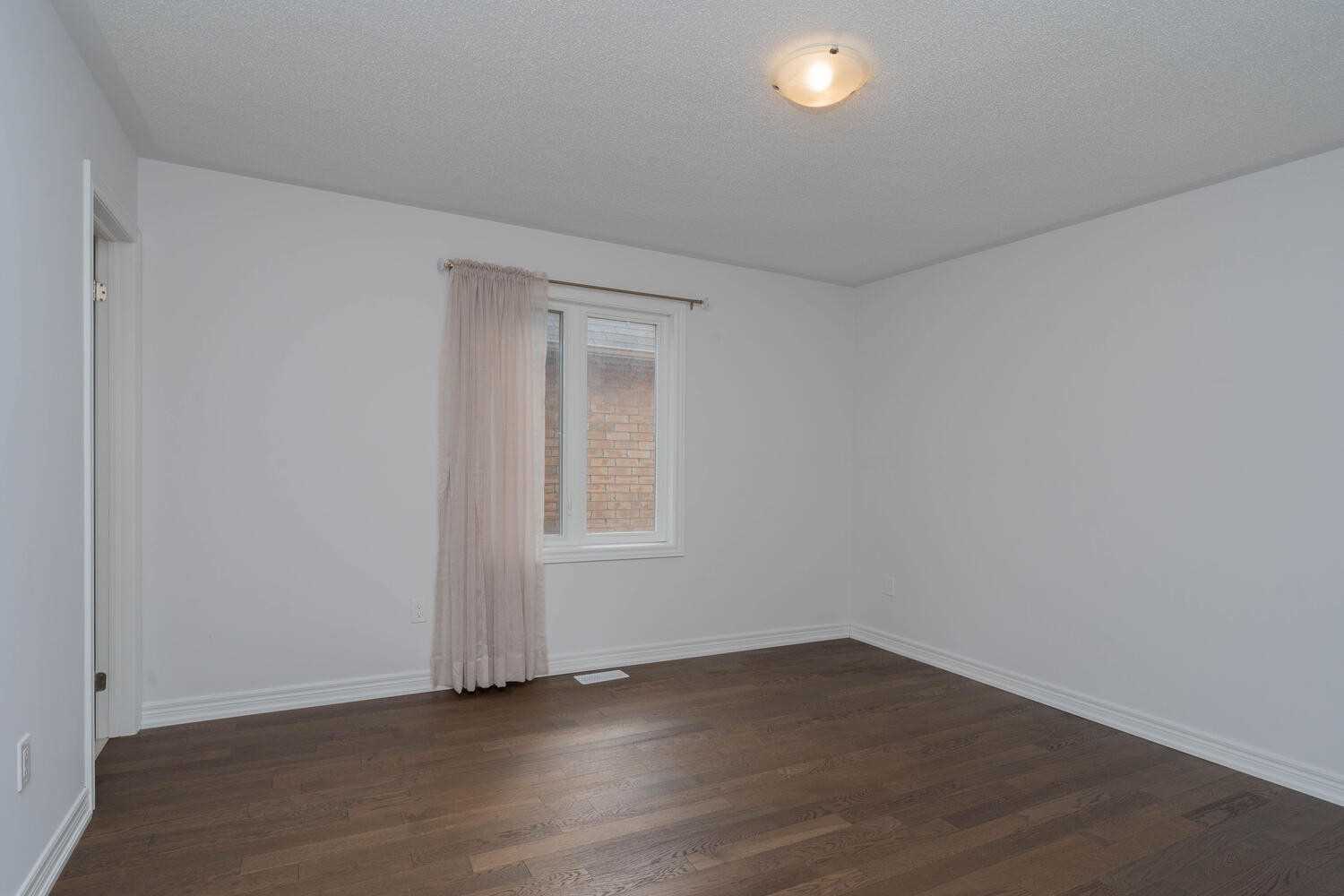 48 Robb Thompson Rd
