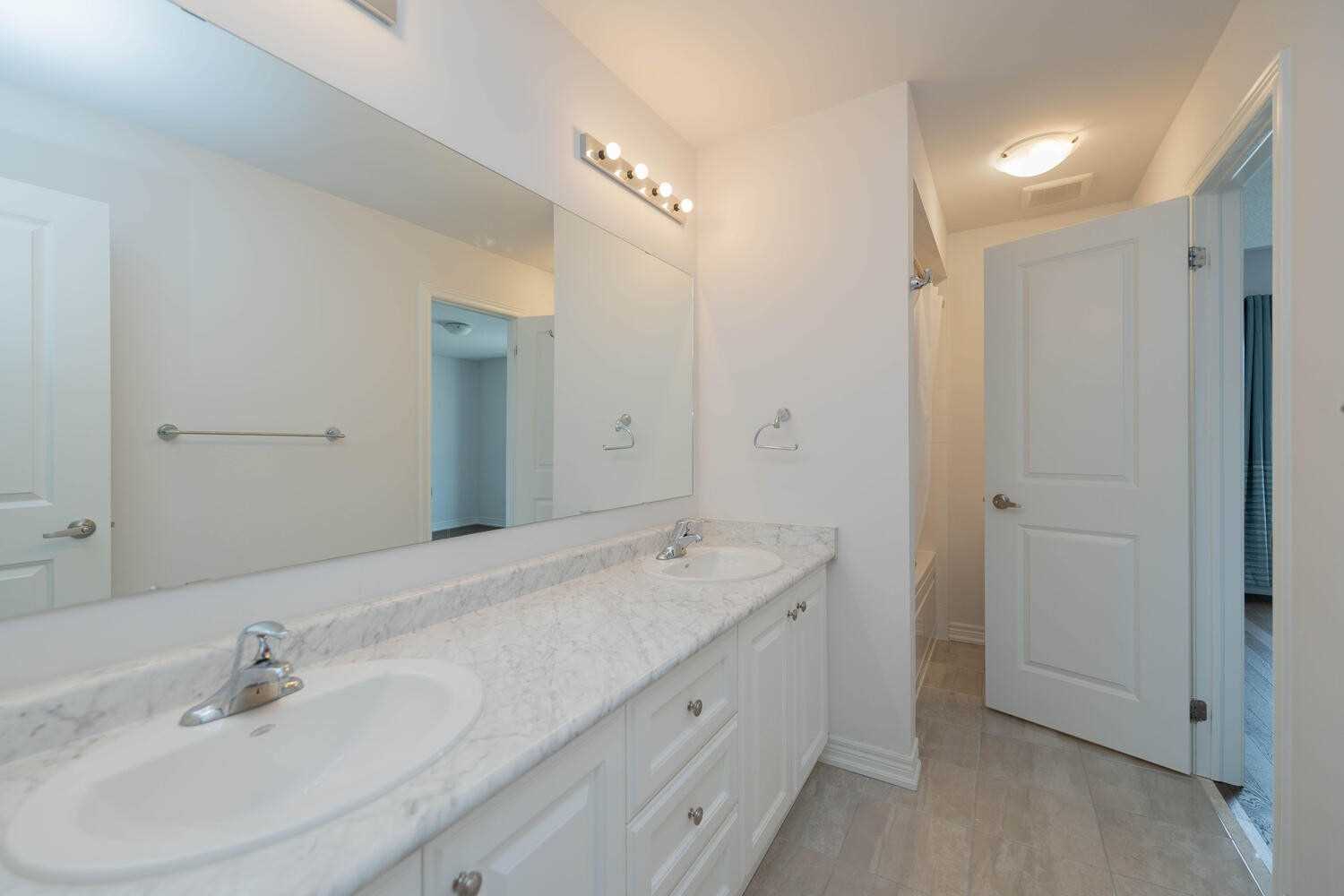 48 Robb Thompson Rd