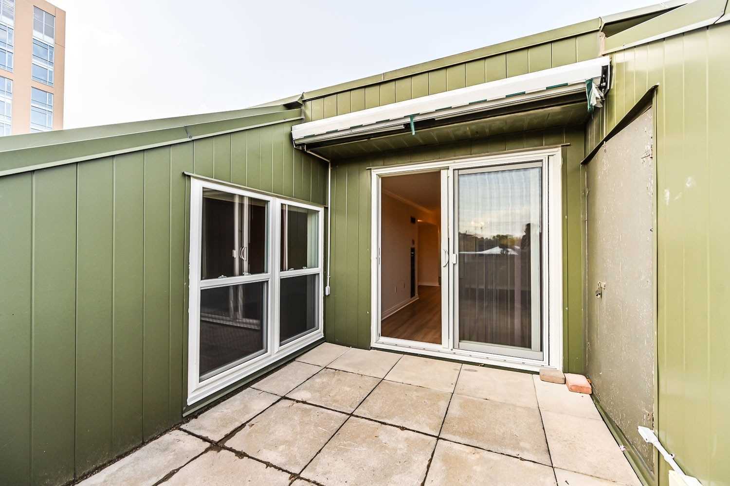 100 Anna Russell Way, #Ph19