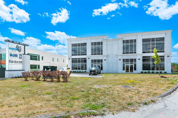 261 Milani Blvd, Vaughan