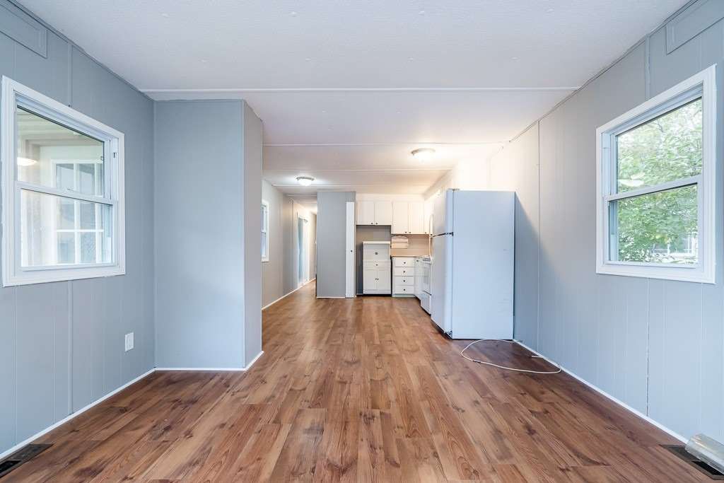7 First St