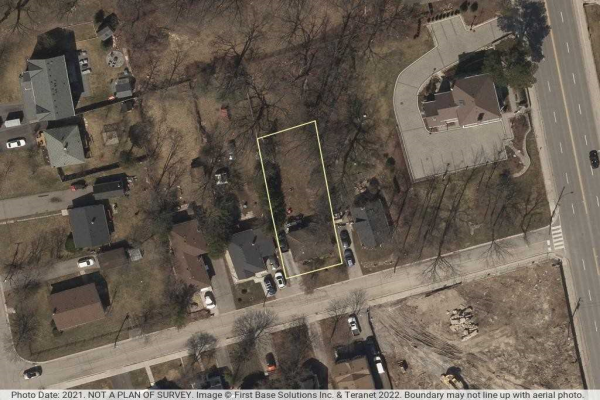 10 Irwin Ave, Aurora