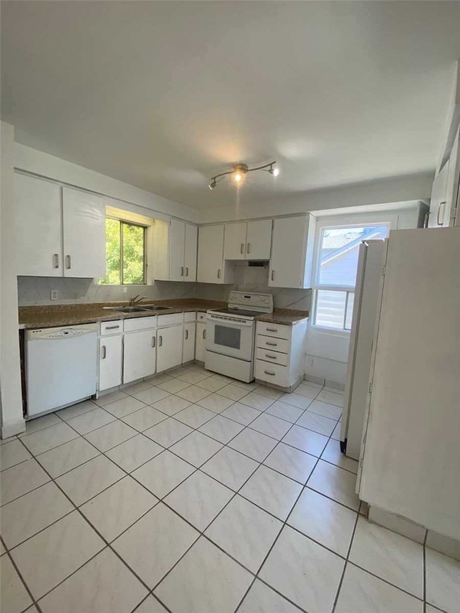 104 Highland Park Blvd