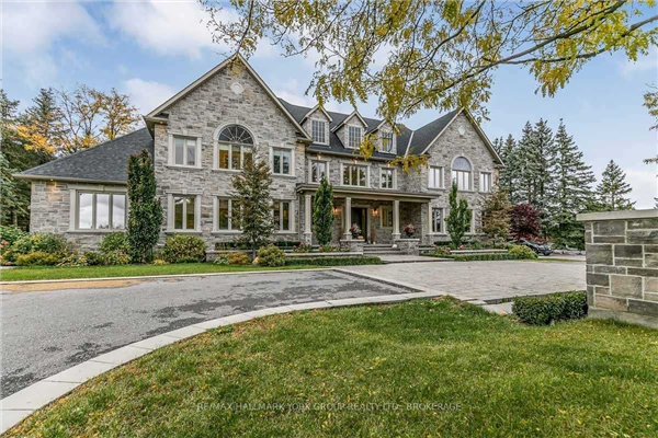 1 Houdini Way, Aurora