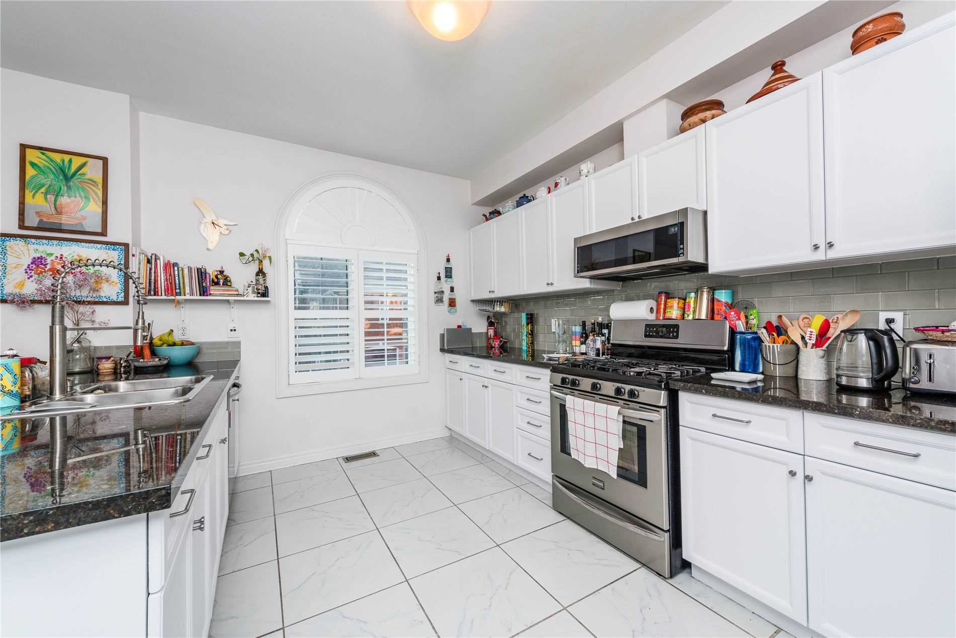 190 Harding Boulevard W, #112