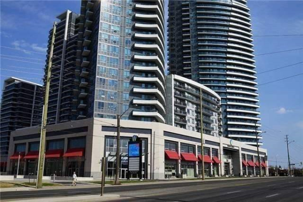 7163 Yonge St, Markham