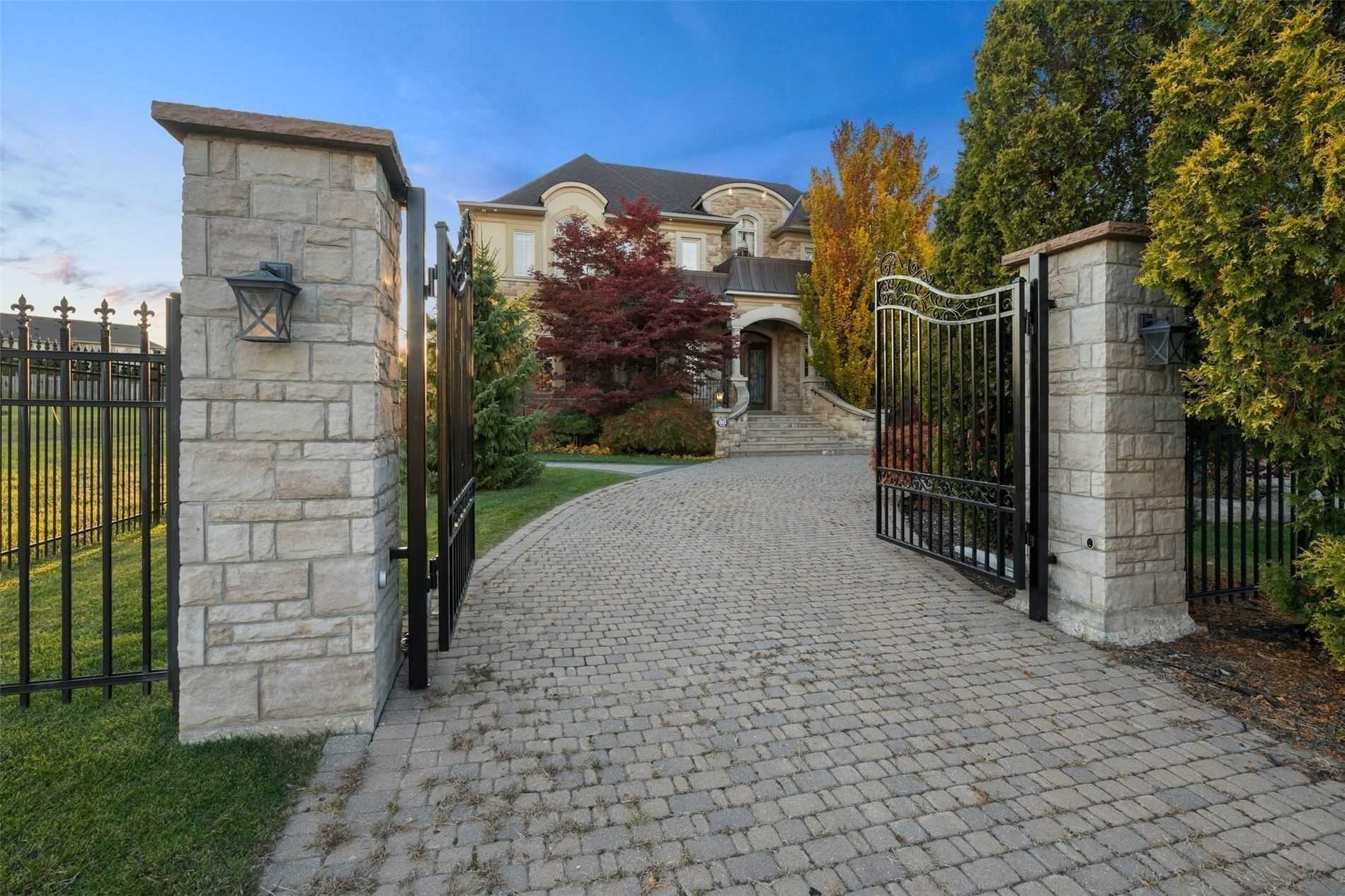 80 Callaway Crt
