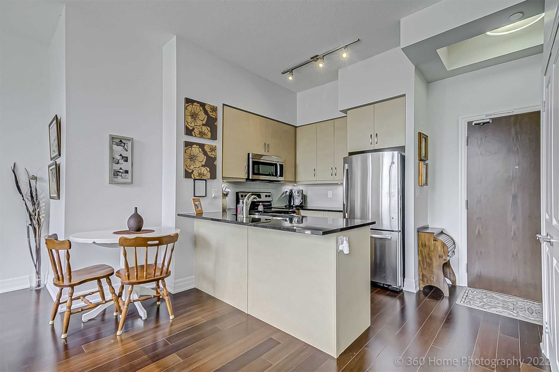 111 Civic Square Gate, #114