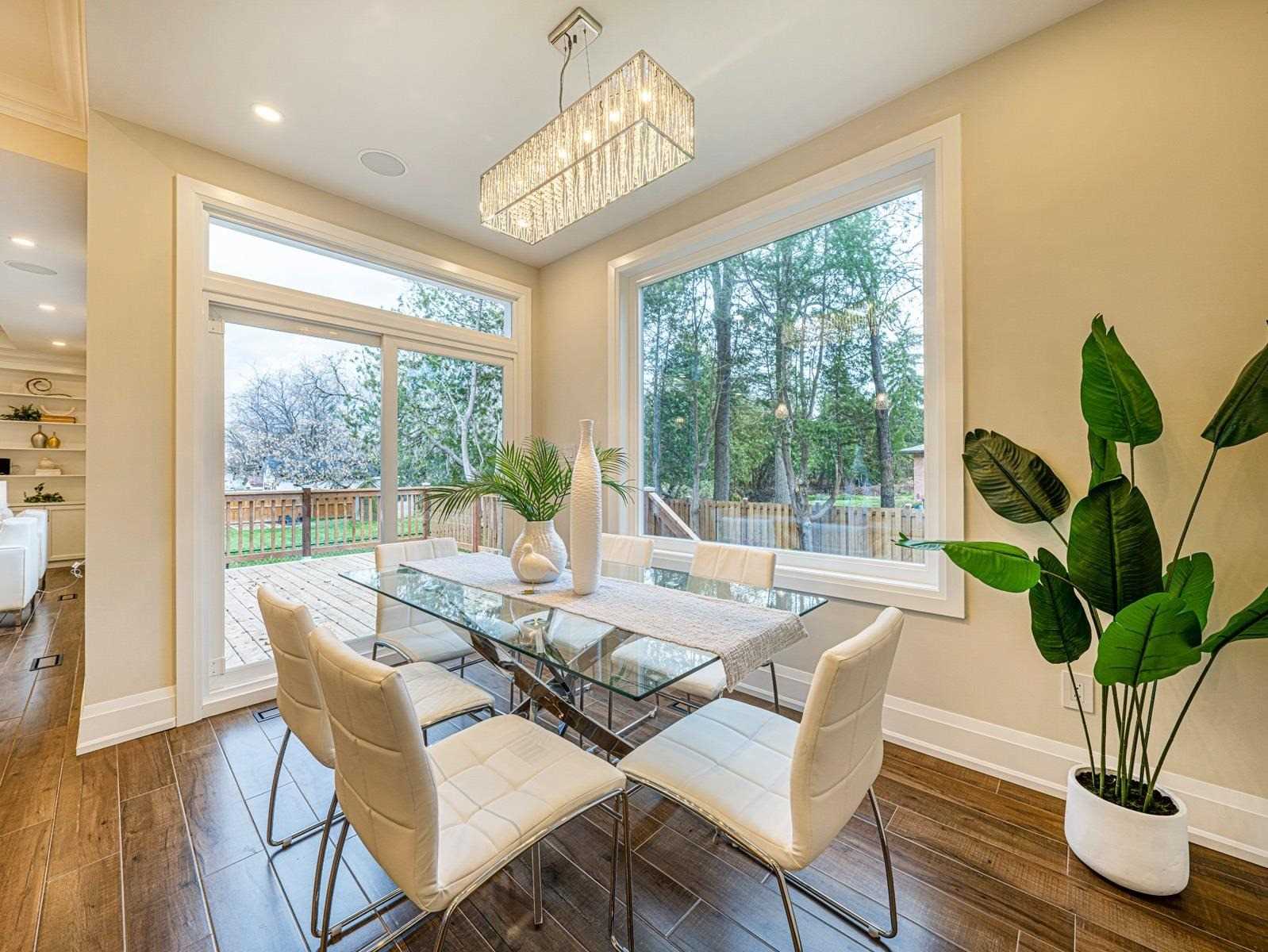 9 Riley Avenue