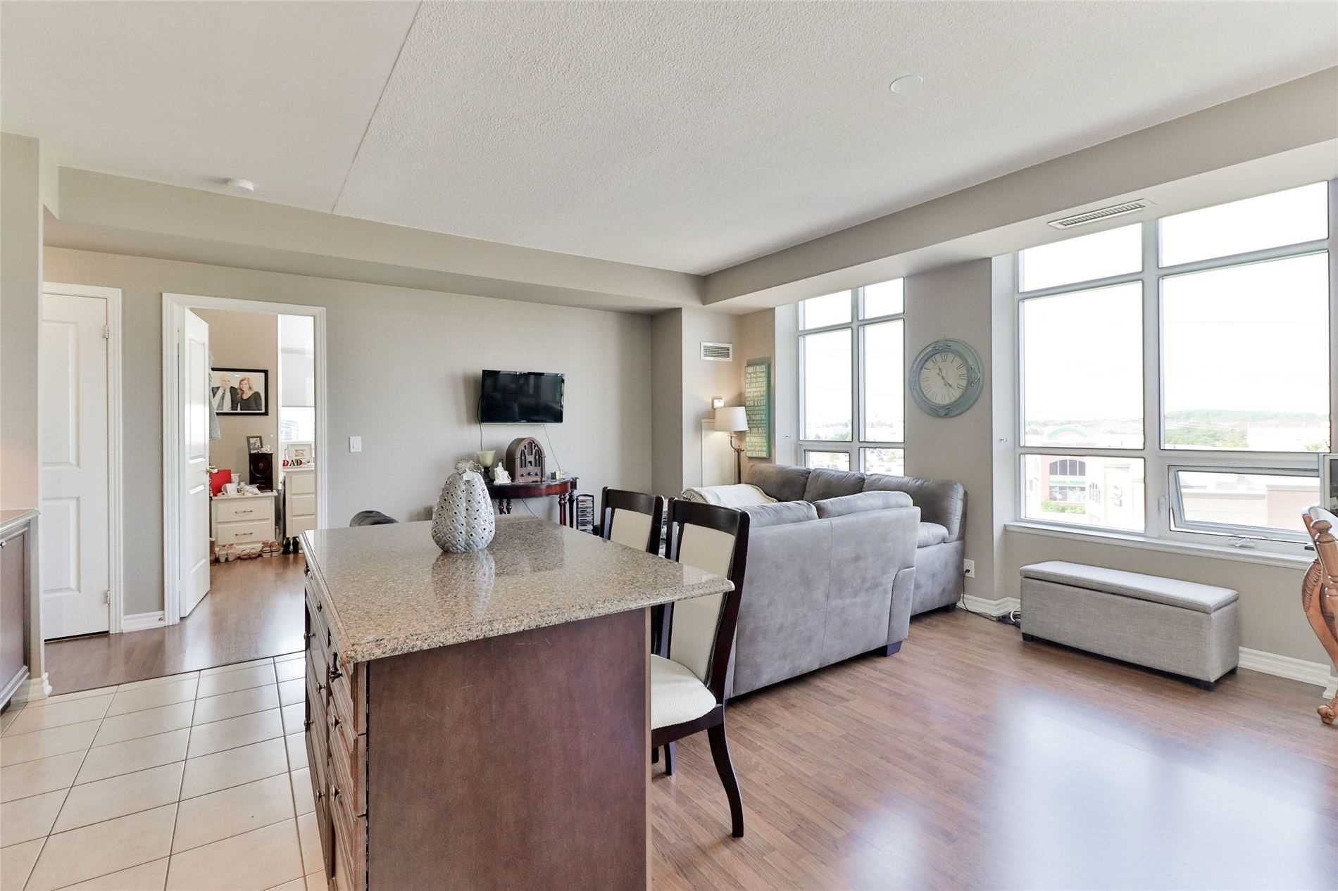 9225 Jane Street, #504