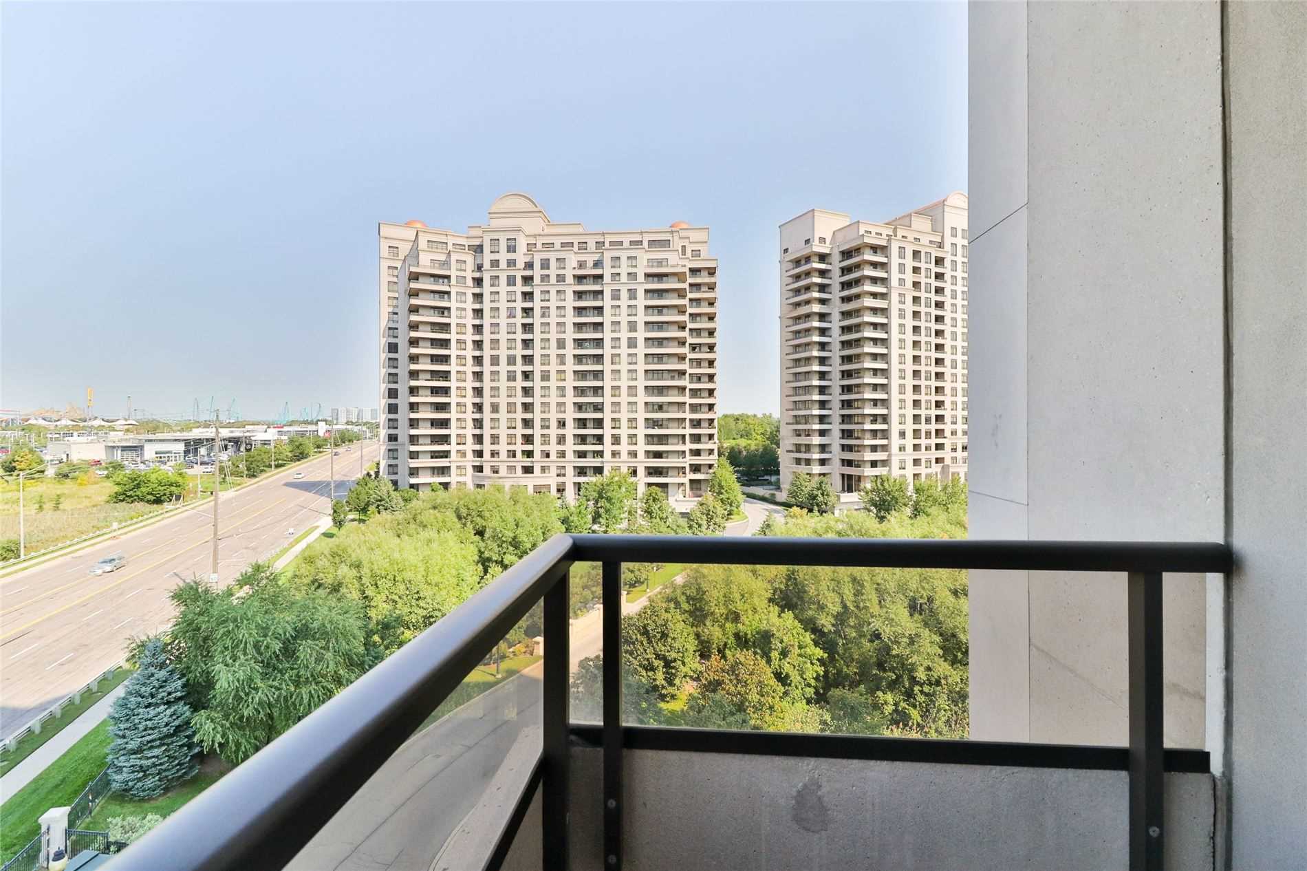 9225 Jane Street, #504