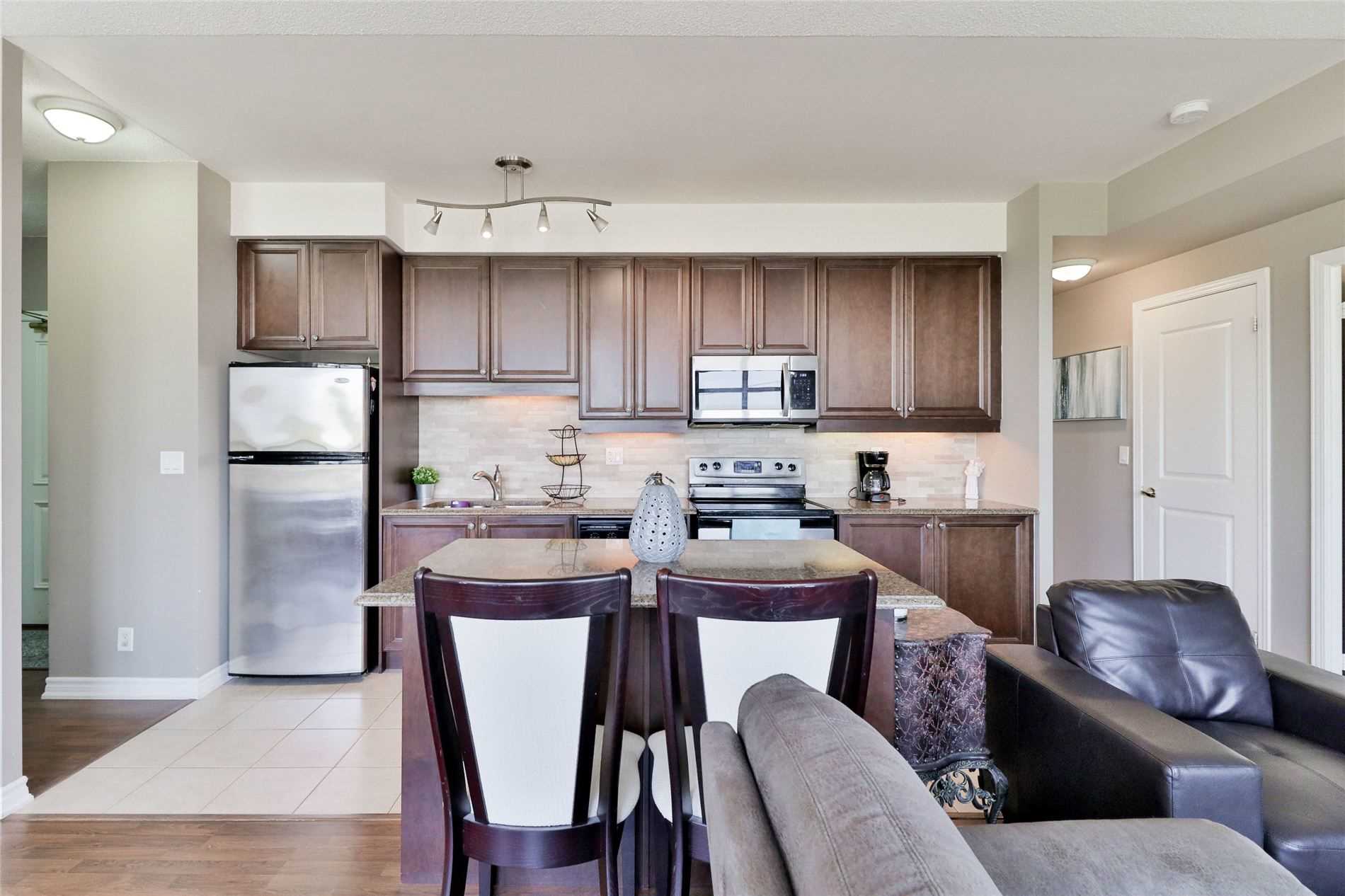 9225 Jane Street, #504