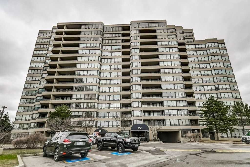 22 Clarissa Drive #1404