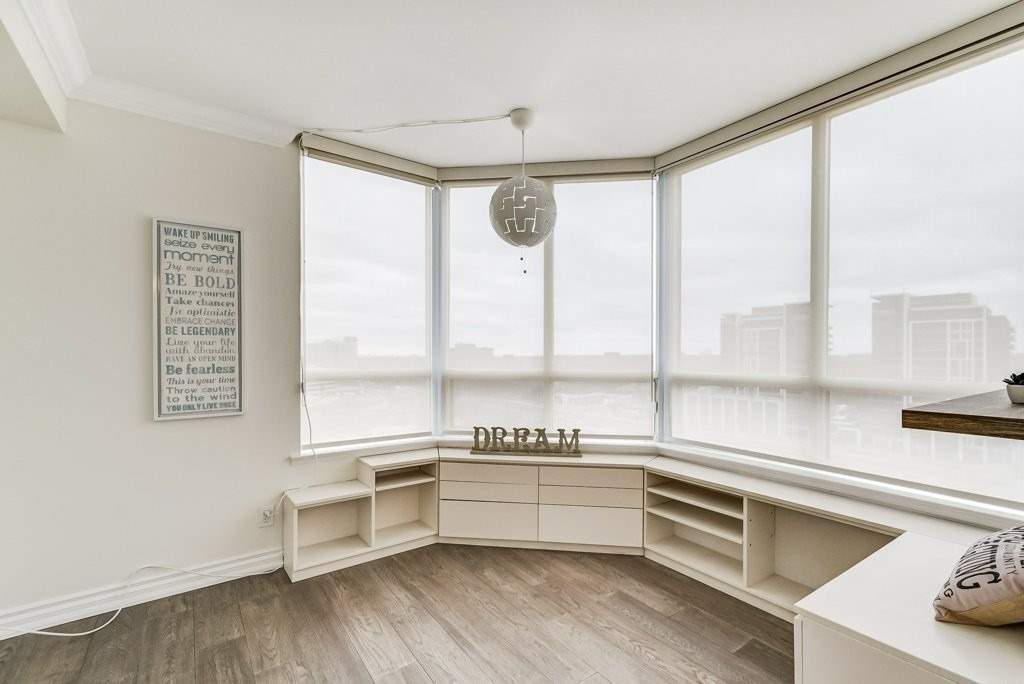 22 Clarissa Drive #1404