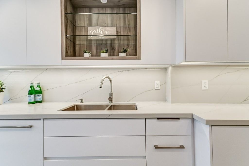 22 Clarissa Drive #1404
