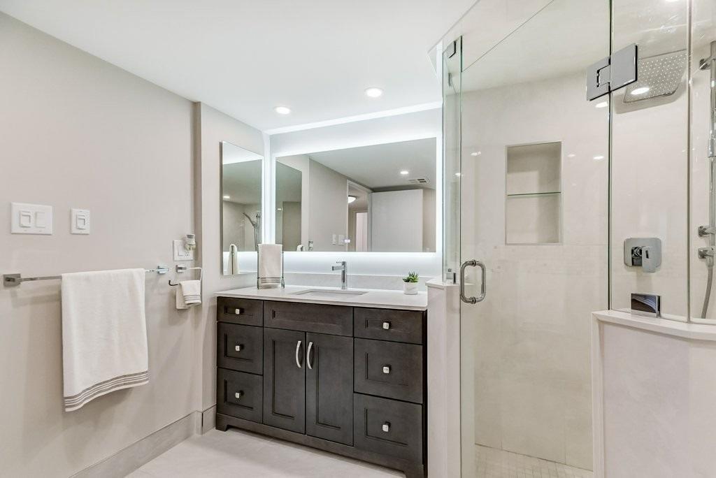 22 Clarissa Drive #1404
