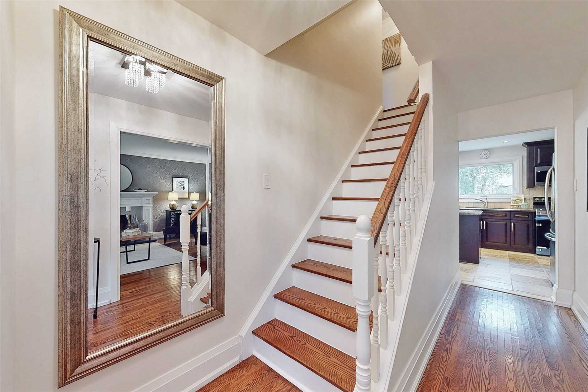 5 Shady Lane Cres