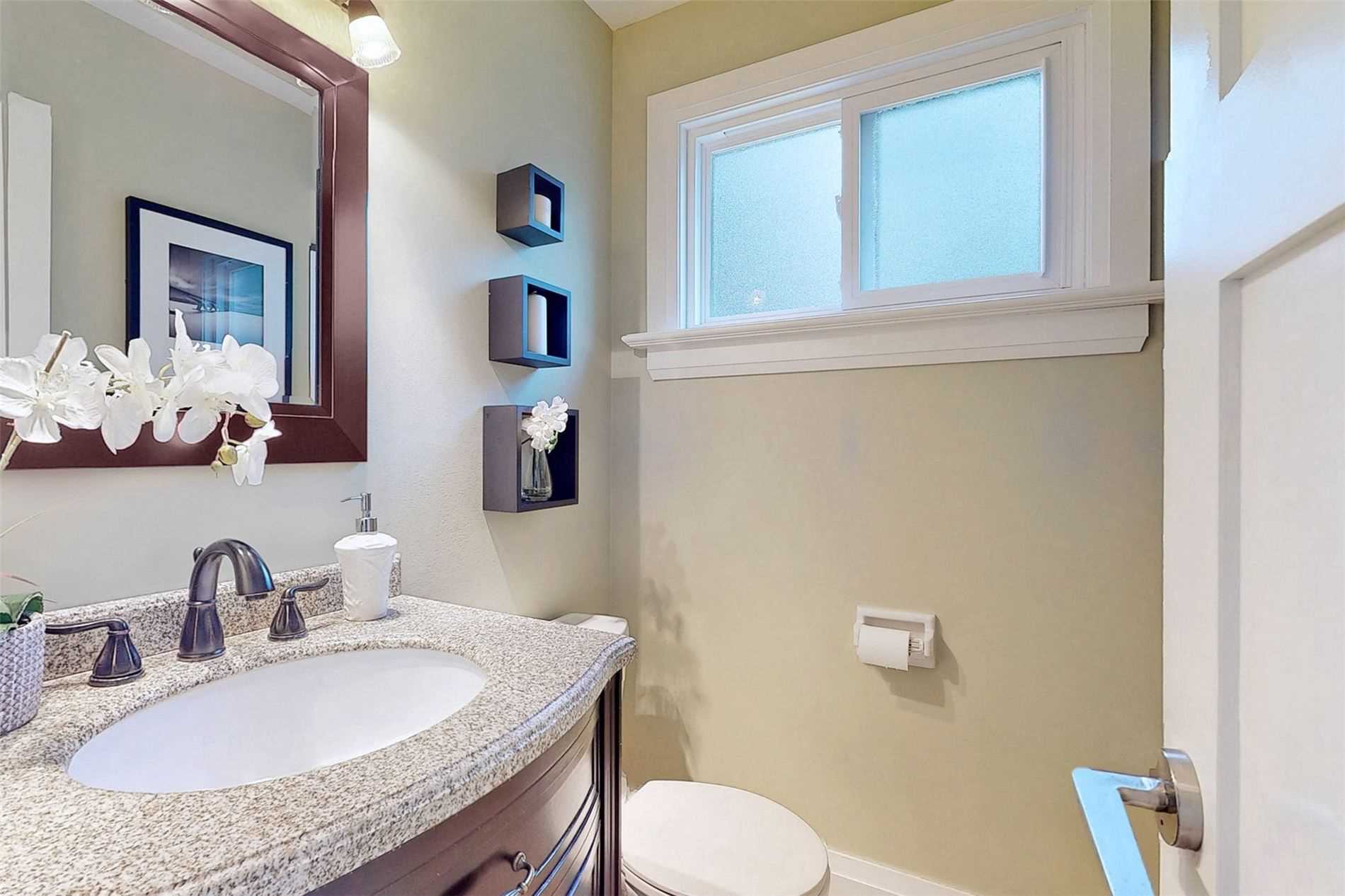 5 Shady Lane Cres