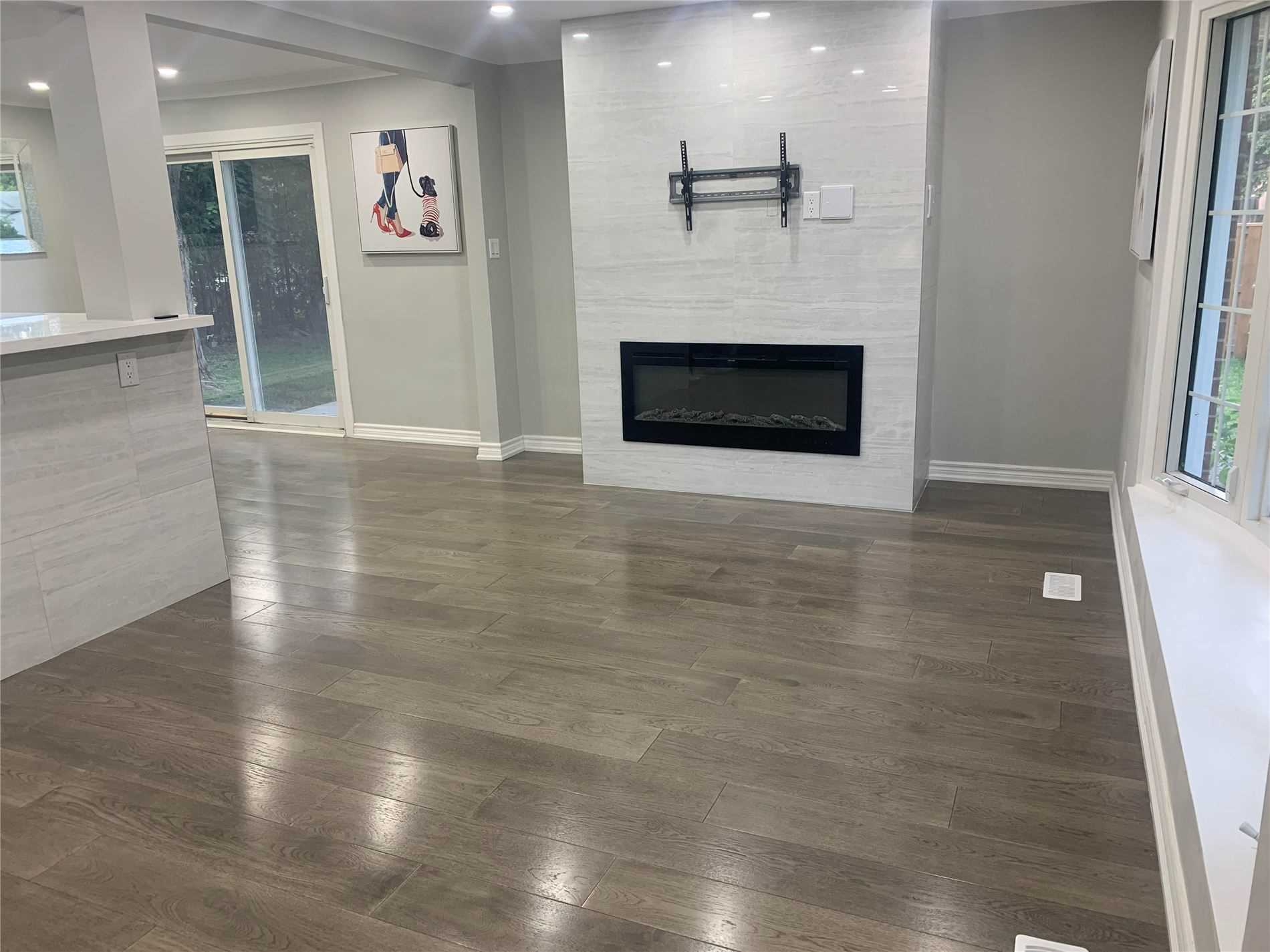 12 Sherwood Forest Drive