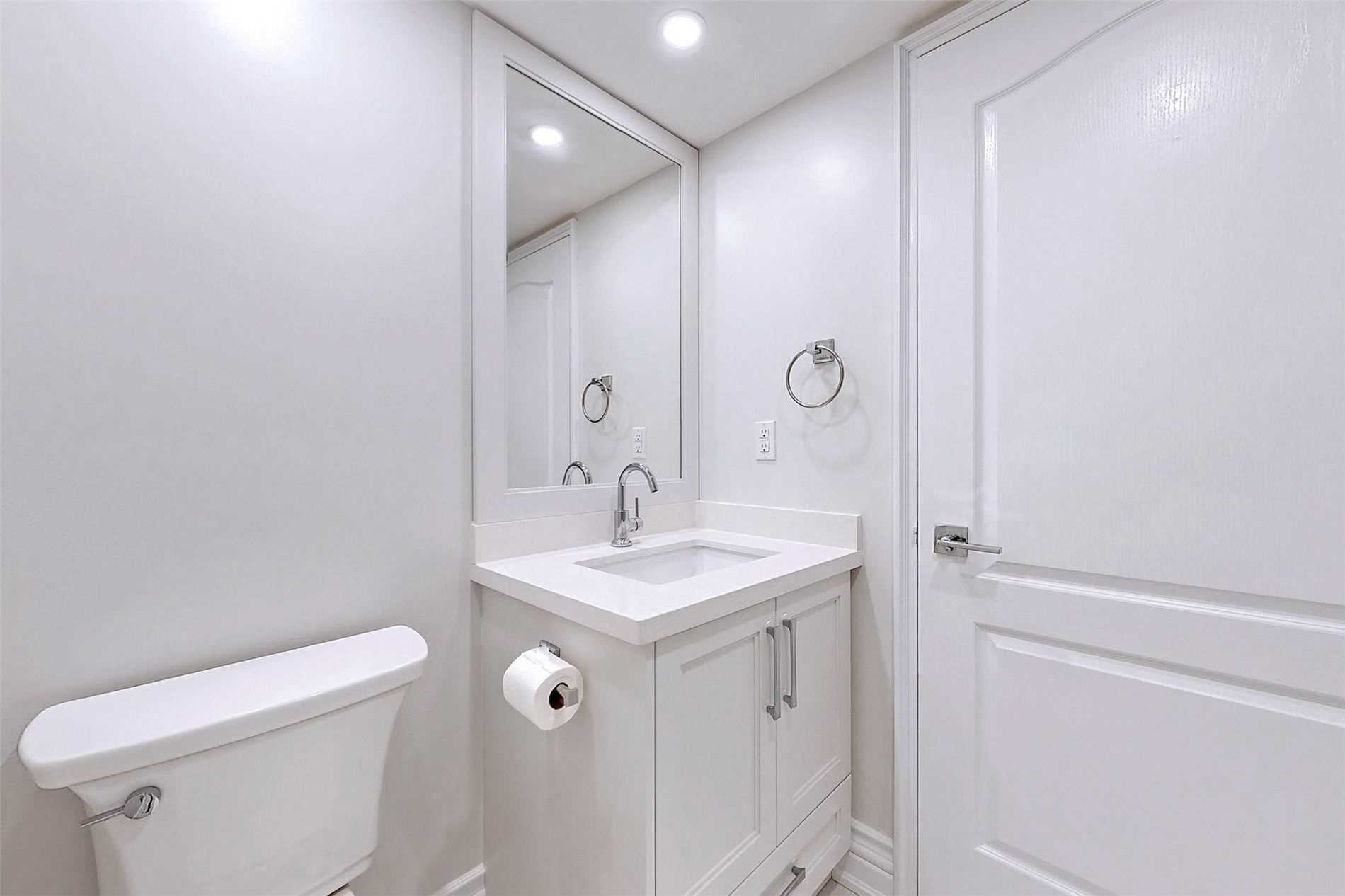 7 Townsgate Dr, #312