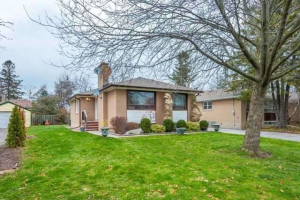 399 Lynett Cres, Richmond Hill