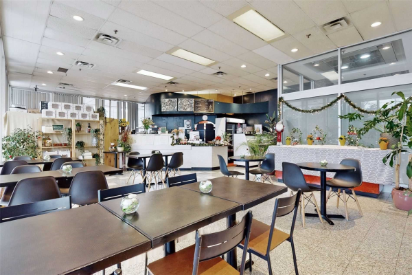 175 Commerce Valley Dr W, Markham