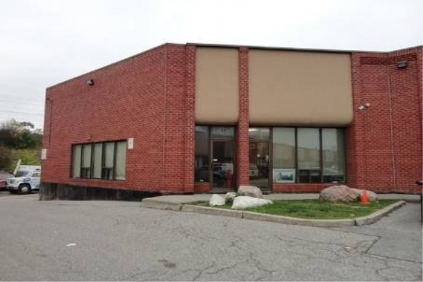 80 Hanlan Rd, Vaughan