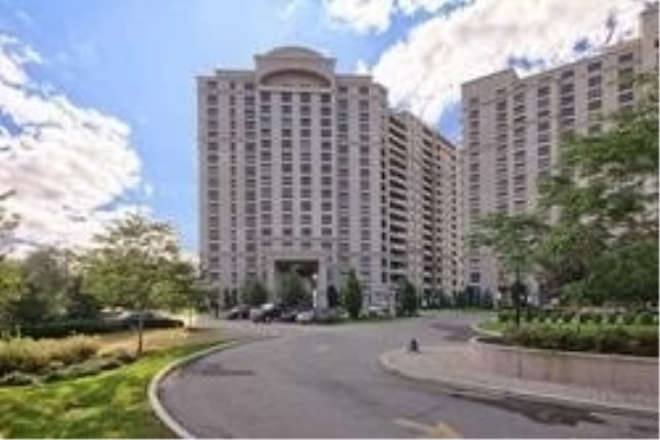 9255 Jane St, Vaughan