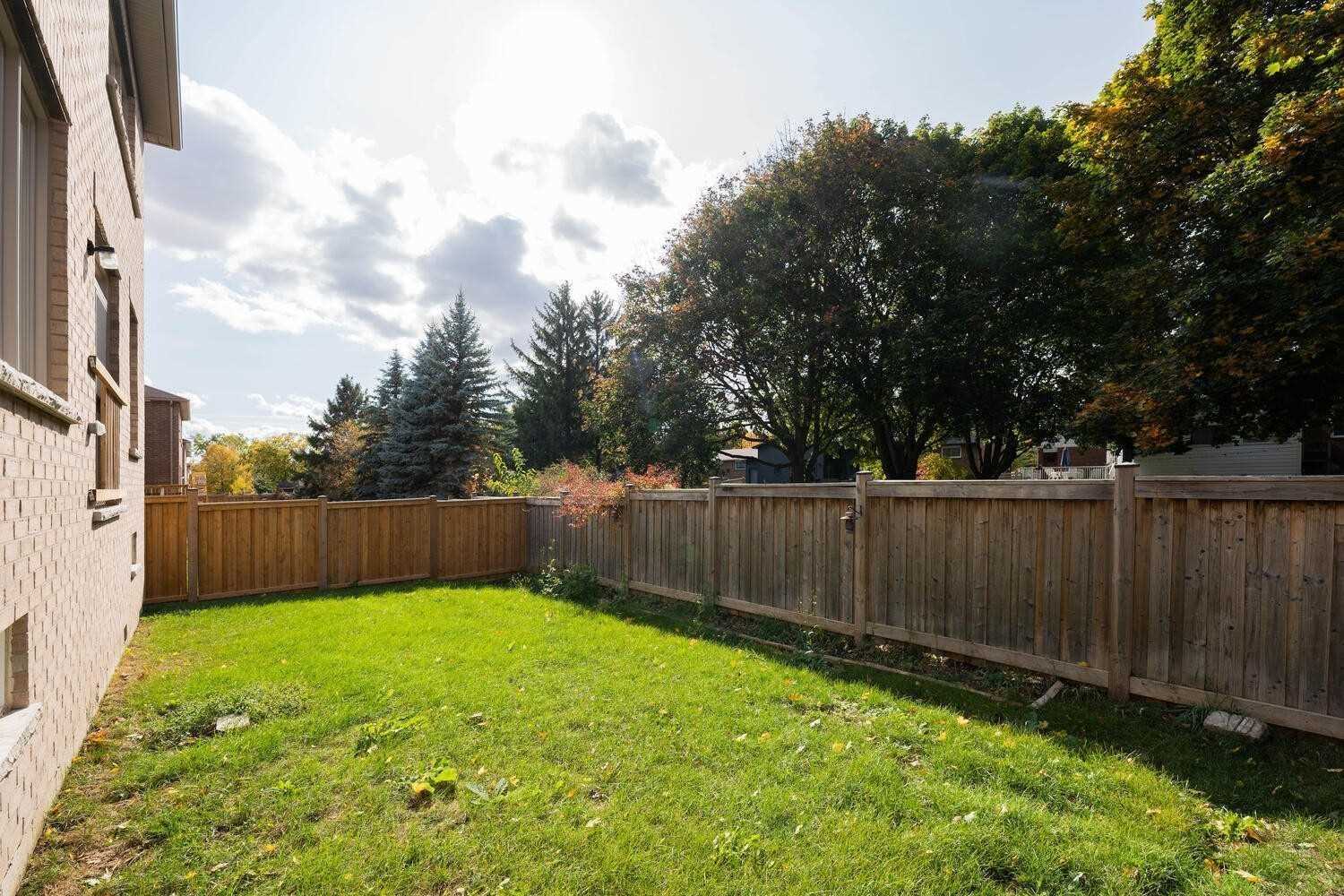 48 Robb Thompson Rd