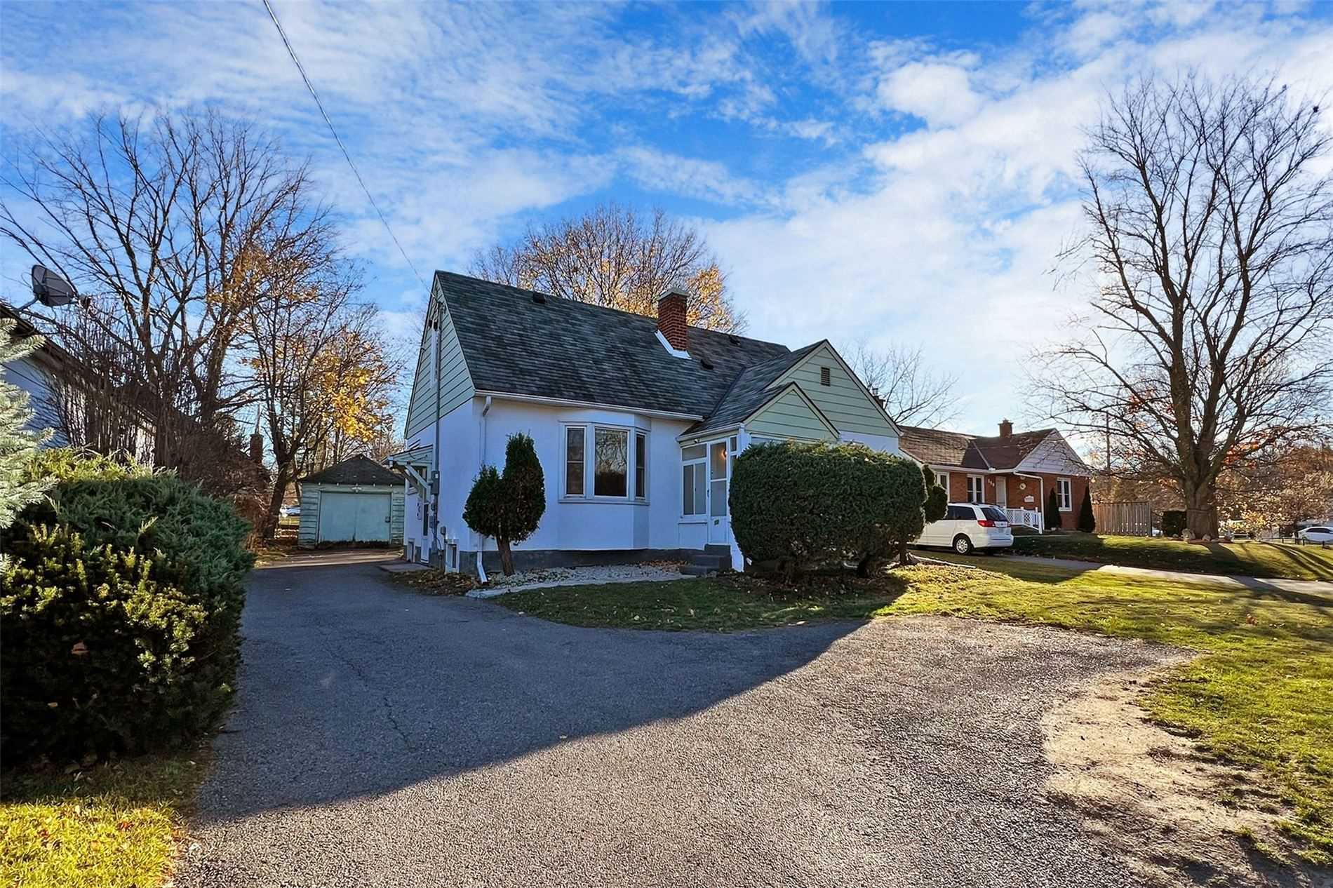 164 Eagle Street, #Upper