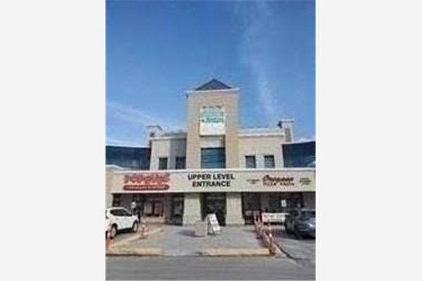 10909 Yonge St, Richmond Hill