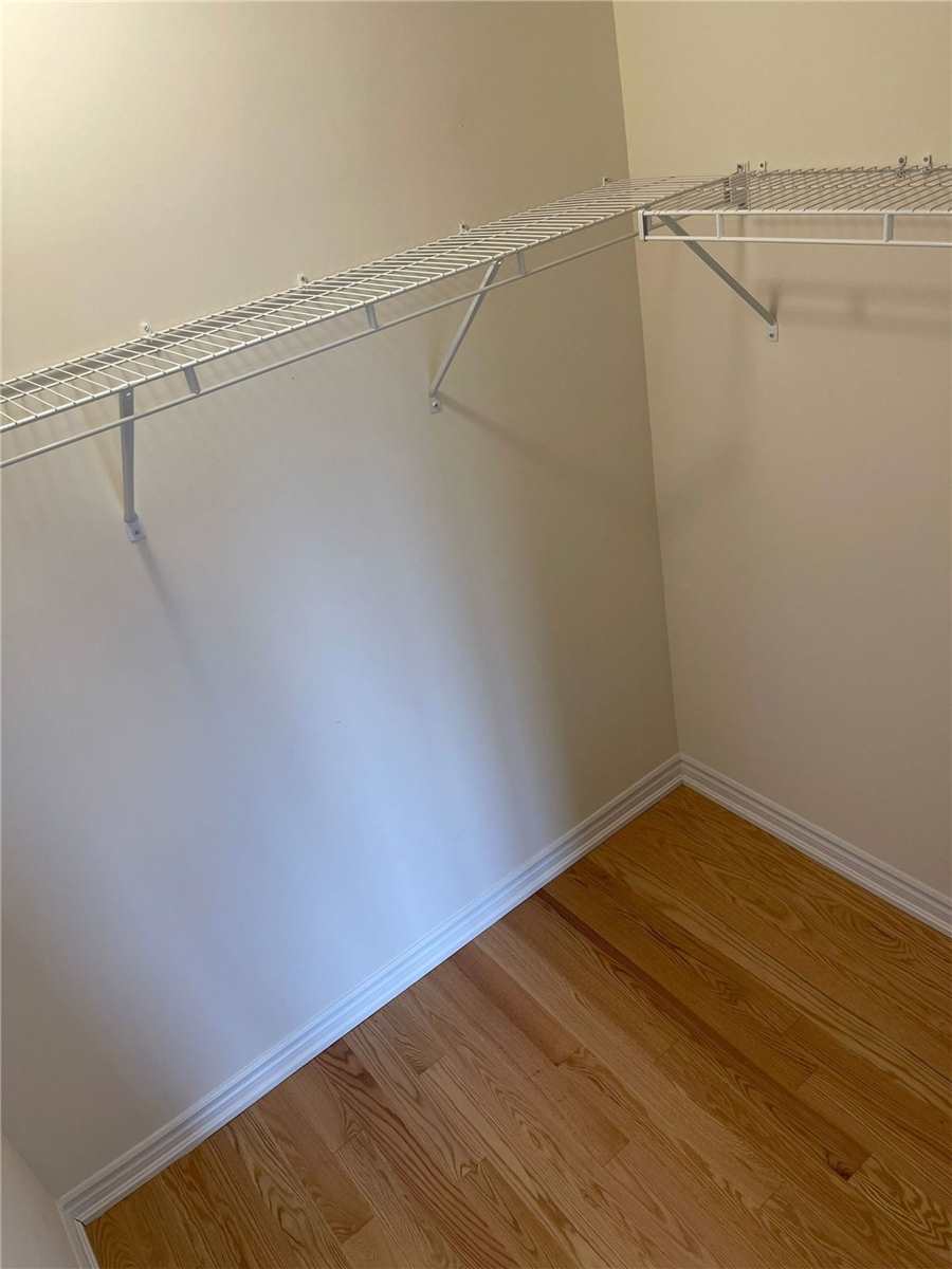 2268 Grainger Loop