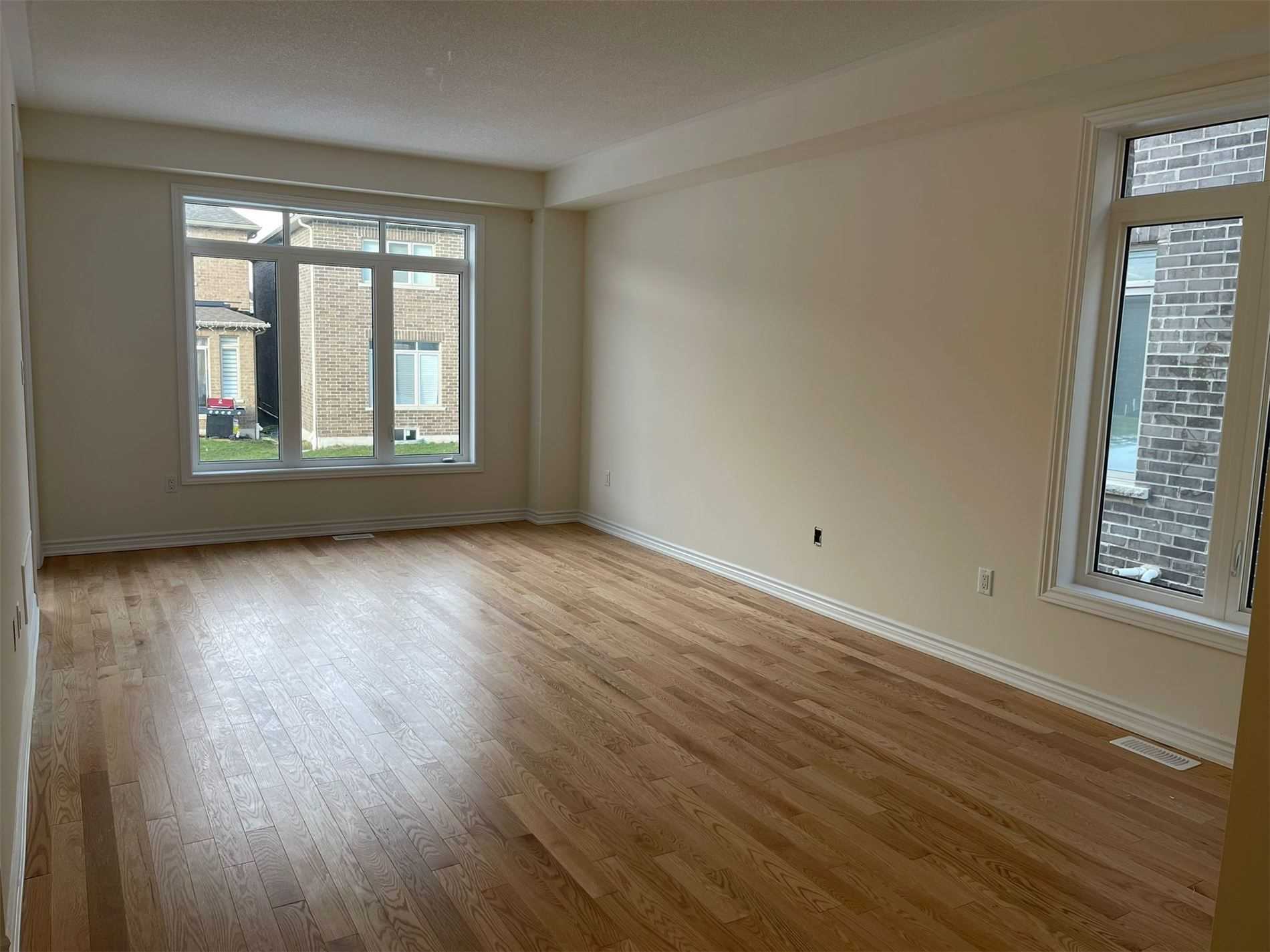 2268 Grainger Loop