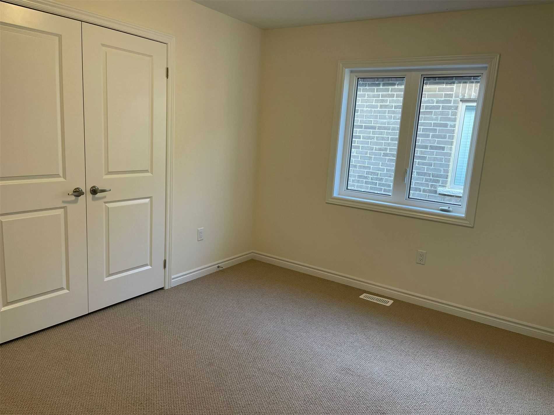 2268 Grainger Loop