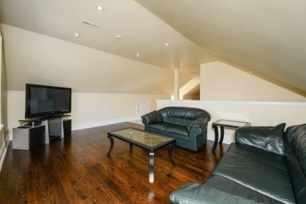 230 Dianawood Rdge, Vaughan