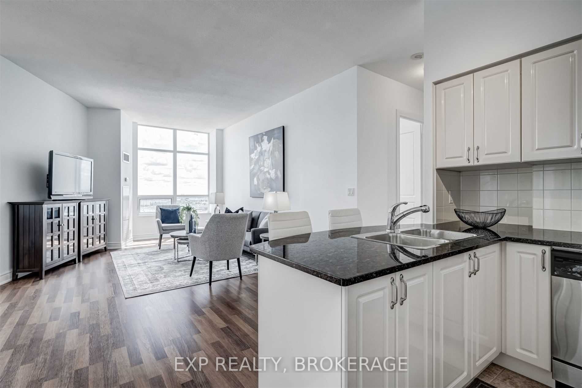 Listing N5837840 - Large Photo # 16