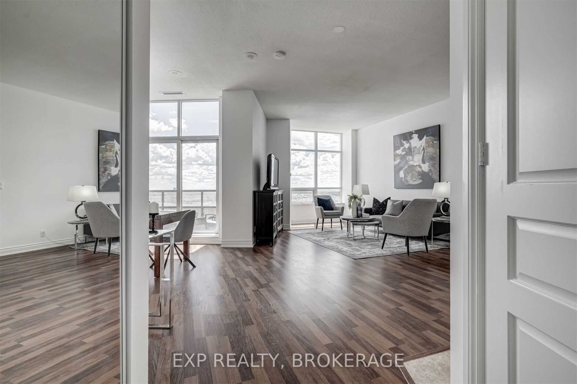 Listing N5837840 - Large Photo # 4
