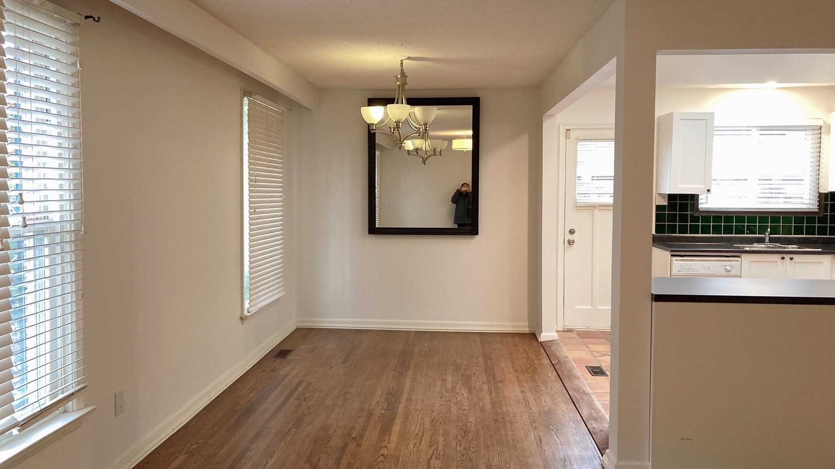 Listing N5838850 - Large Photo # 2