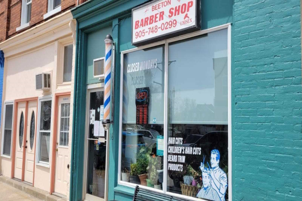 16 Main St W, New Tecumseth